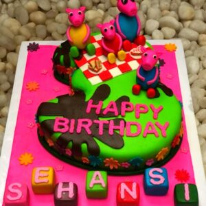 Peppa cartoon birthday cake