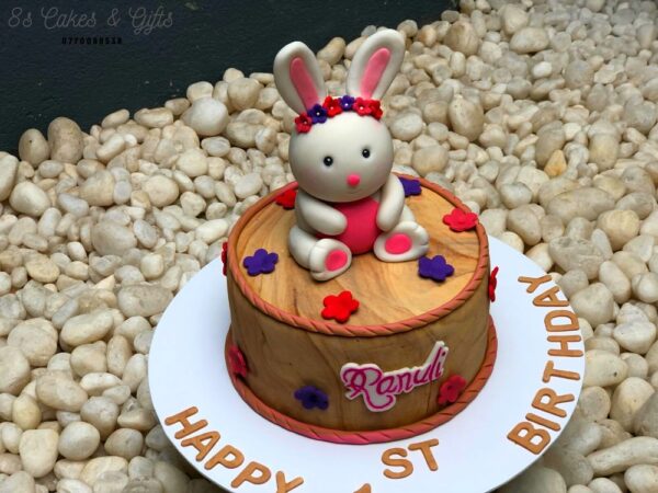 fondant bunny