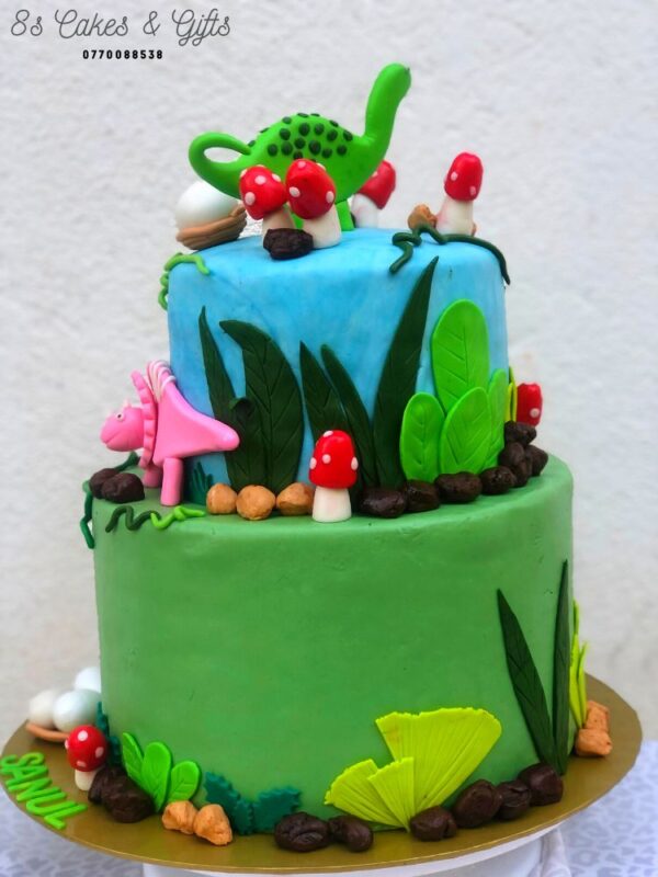 dinosaur birthday cake