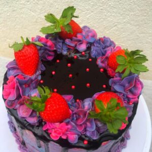 chocolate drip cake with strawberry