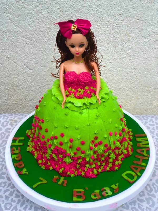 cute cake for a girl