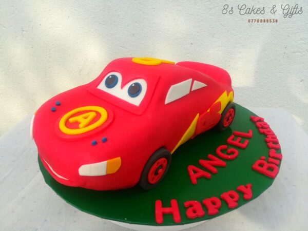 McQueen car cake