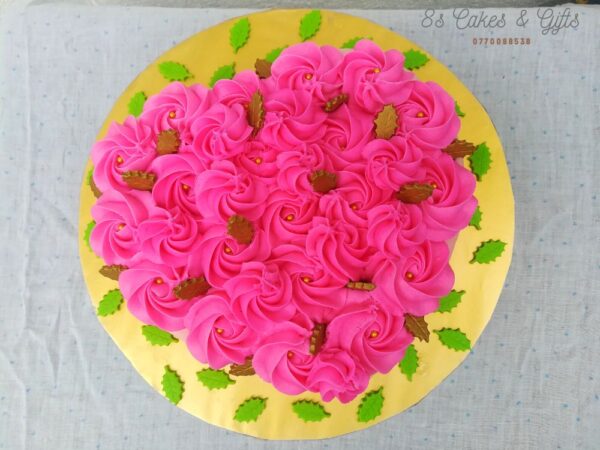 heart roses cake