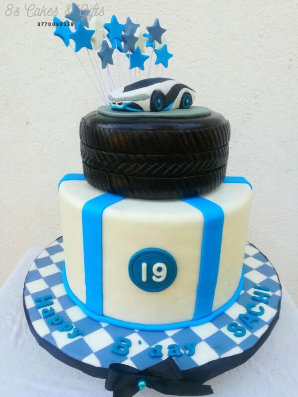 BMW car cake