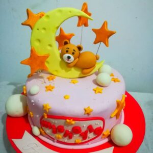 Moon teddy bear cake